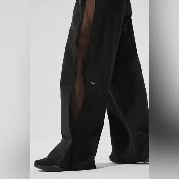 ALO YOGA | ✨NWOT✨ High-Waist Origin Wide Leg Track Pant in Black - Picture 3 of 5